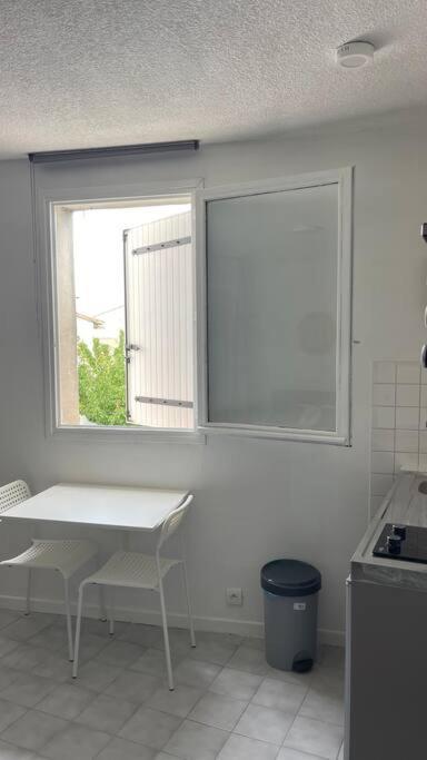 סן-מארי-דה-לה-מאר Joli Studio Dans Le Village מראה חיצוני תמונה